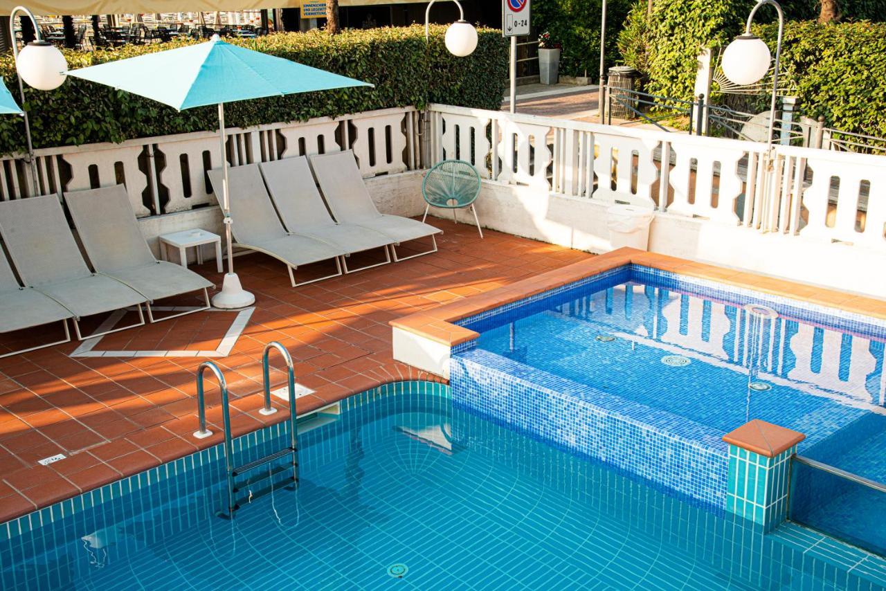 Hotel Savoy Caorle Exteriér fotografie